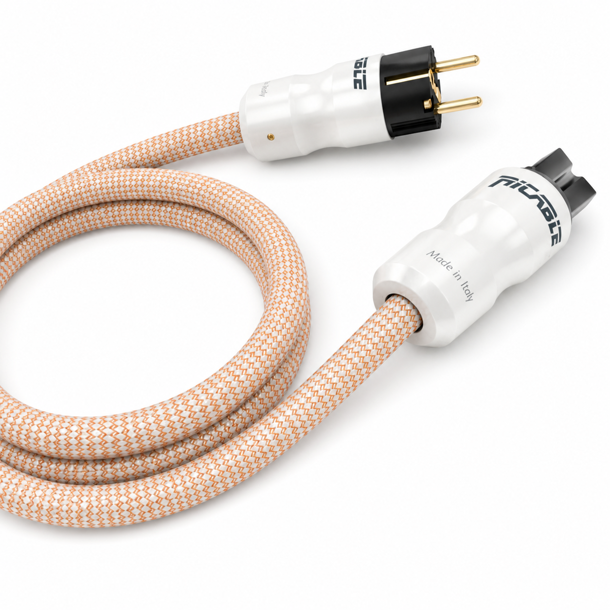 Ricable Dedalus Power Elite power cable on a white studio sweep